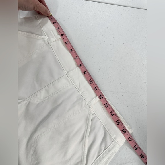 Spanx Stretch Twill White 4" Mid-Rise Shorts Pull-On Sculpting Comfort Fit XL - Picture 5 of 12